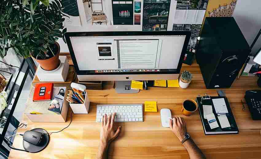 桌面端SEO的页面复杂度与移动端精简设计如何平衡