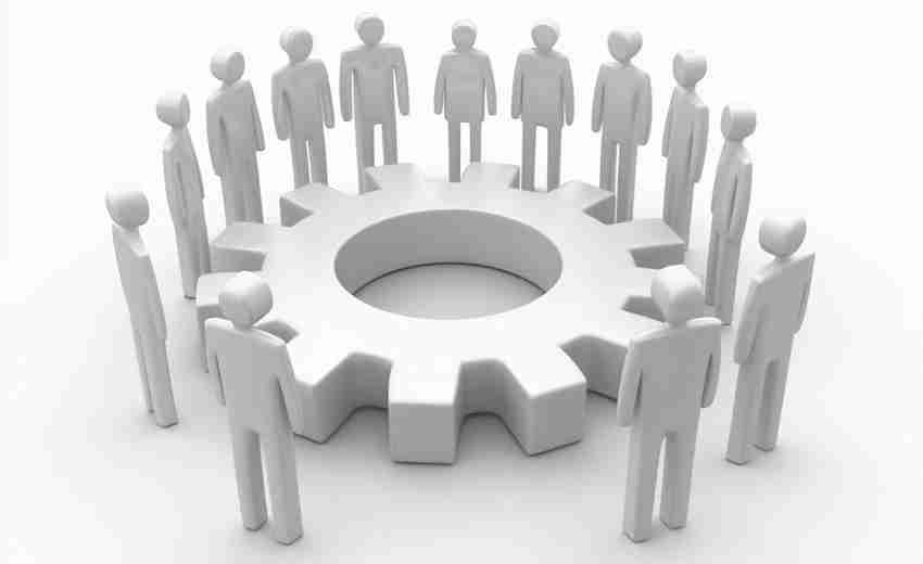 电子商务SEO团队需要哪些核心角色与职责分工